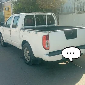 Nissan Navara 2008