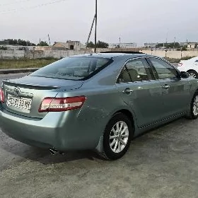 Toyota Camry 2010