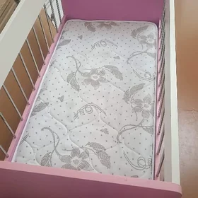 Продаётся Детская Кроватка