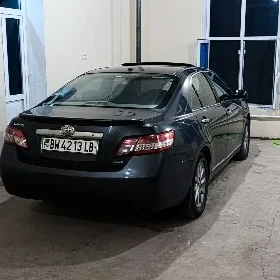 Toyota Camry 2010