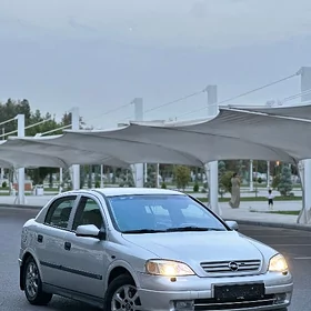 Opel Astra 2002