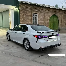 Toyota Camry 2023