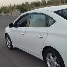 Nissan Sentra 2013