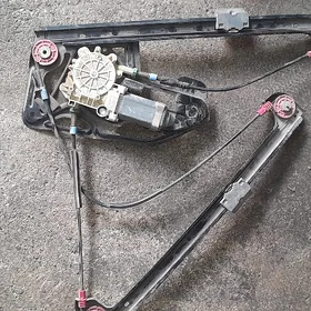 steklopodyomnik bmw e 38