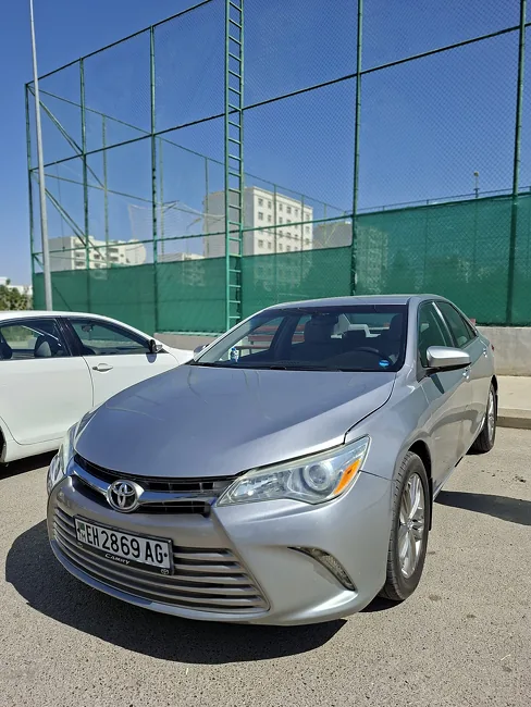 Toyota Camry 2016 - 1