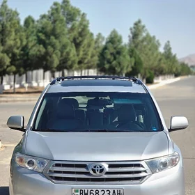 Toyota Highlander 2011