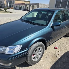 Toyota Camry 2000