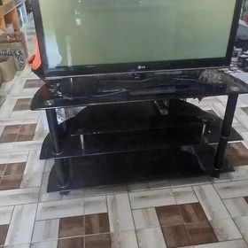 LG Televızor 42-lik