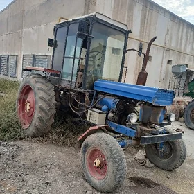 MTZ T-28 1990