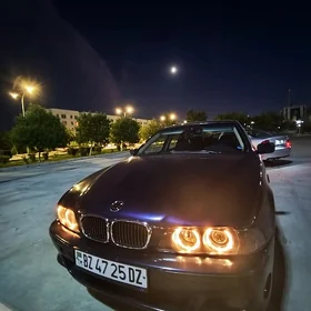 BMW E39 2003
