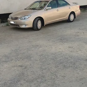 Toyota Camry 2005