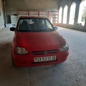Opel Vita 1995