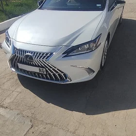 Lexus ES 350 2023