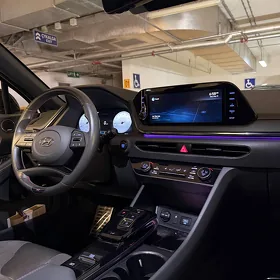 Hyundai Sonata 2021