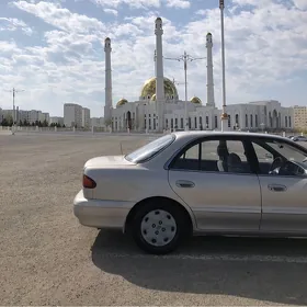 Hyundai Sonata 1995