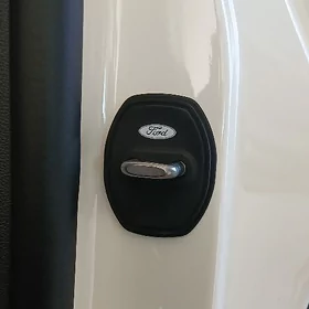 Ford Explorer gapy gulpy örtüg