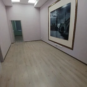 Arenda ofis 3 komnat 112 kw