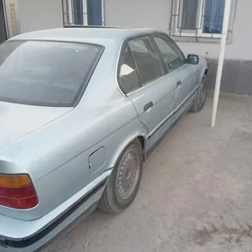 BMW 525 1992