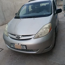 Toyota Sienna 2009