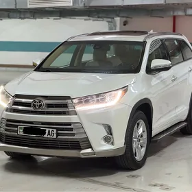 Toyota Highlander 2017