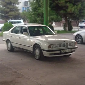 BMW 525 1989