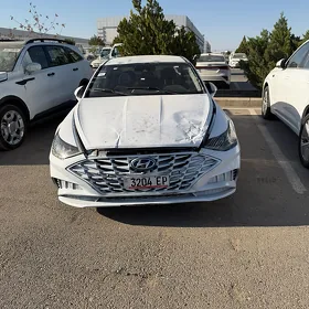 Hyundai Sonata 2022