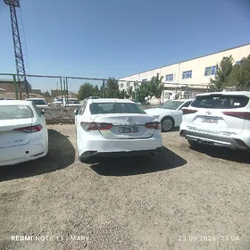 Toyota Camry 2022