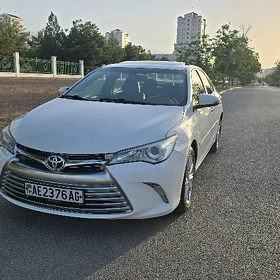 Toyota Camry 2016