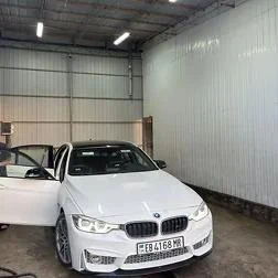BMW 328 2016