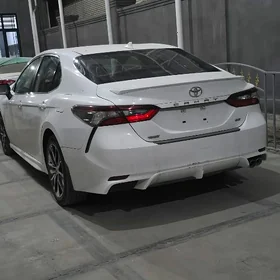 Toyota Camry 2022