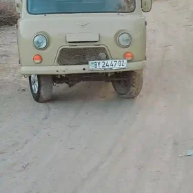 UAZ Profi 1994