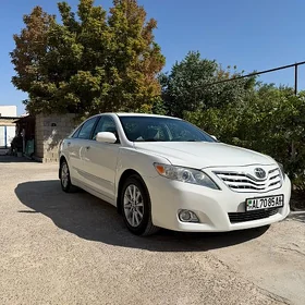 Toyota Camry 2010