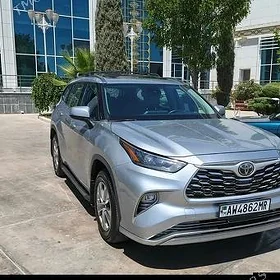 Toyota Highlander 2020