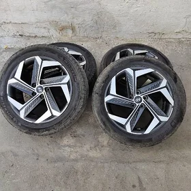 Disga r19 hyundai tucson