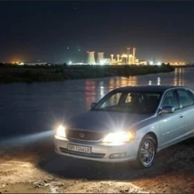 Toyota Avalon 2000