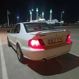Mitsubishi Galant 2000