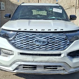 Ford Explorer 2023