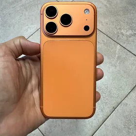 IPHONE 17 pro🟠