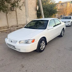 Toyota Camry 1997