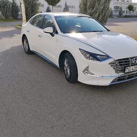 Hyundai Sonata Hybrid 2020