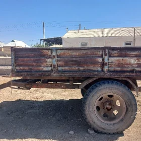 MTZ 80 2006