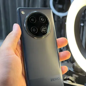 Infinix Zero 40