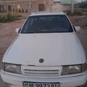 Opel Vectra 1992