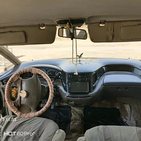 Toyota Previa 1990