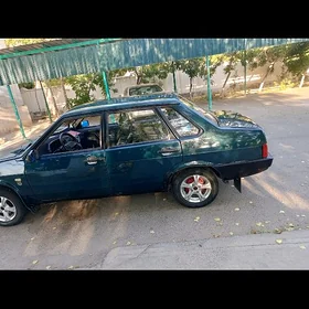Lada 21099 2000
