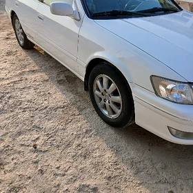 Toyota Camry 2001