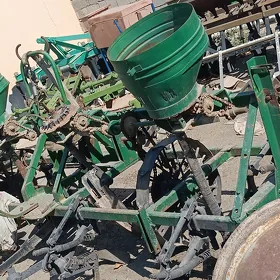 MTZ 80 2000