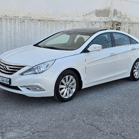 Hyundai Sonata 2013