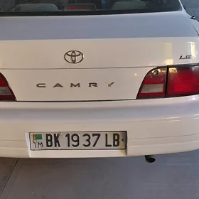 Toyota Camry 1996