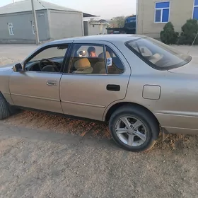 Toyota Camry 1994